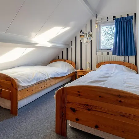 Grevelingen 33 - Noordzeepark Holiday home Ouddorp